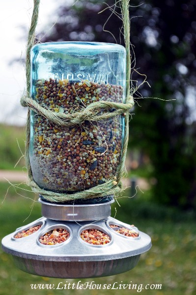 Mason Jar Bird Feeder