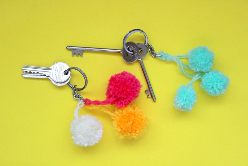 DIY Pom Pom Keychain