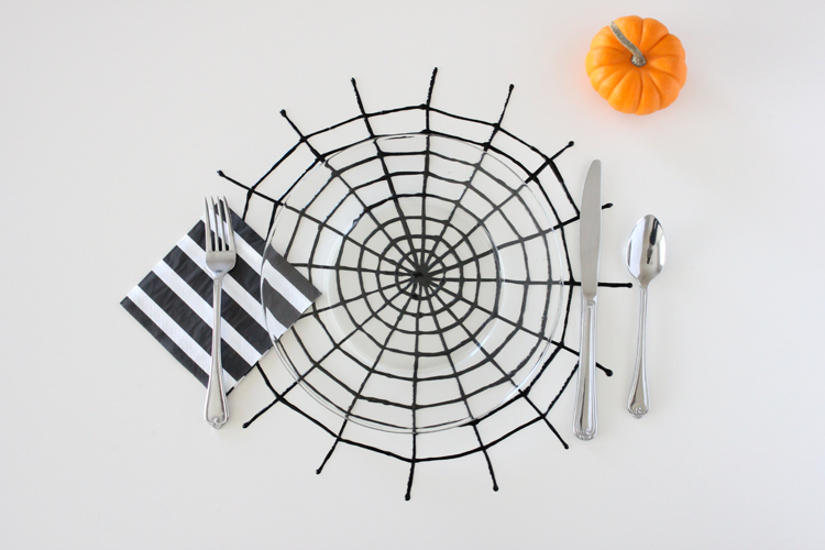 spiderweb place mats