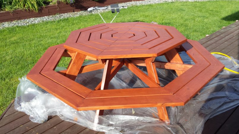Octagon Picnic Table