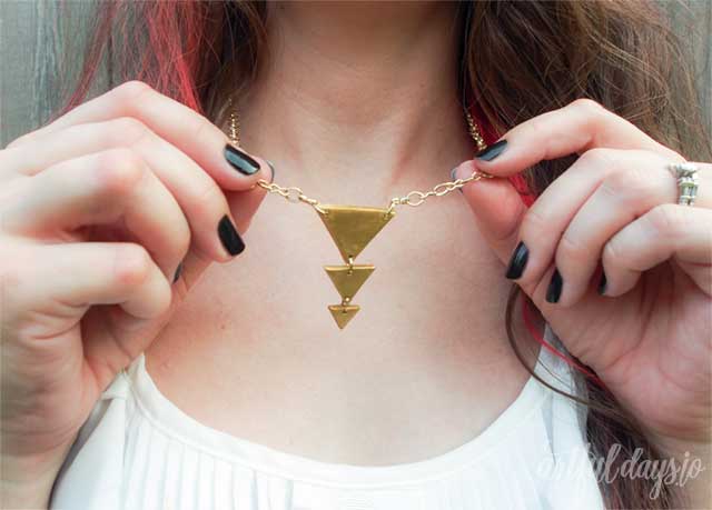 Clay Triangle Trio Gold Necklace