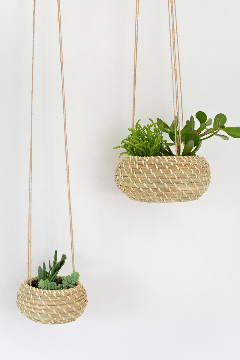 Seagrass Hanging Planters